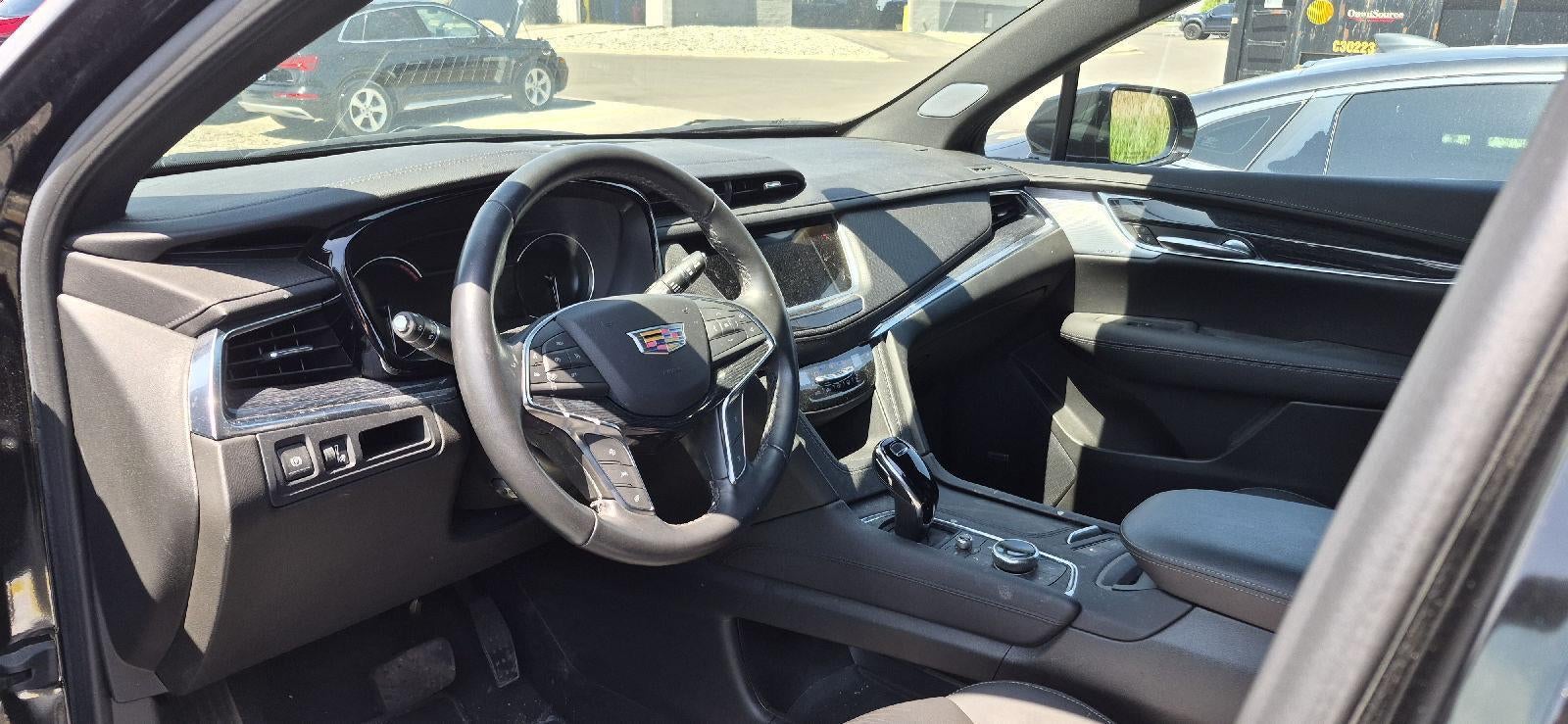 2023 Cadillac XT5 Premium Luxury