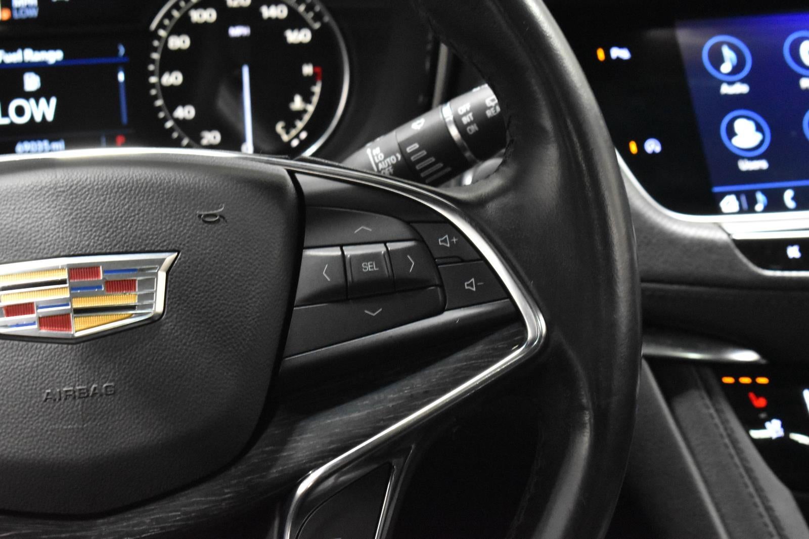 2020 Cadillac XT5 Premium Luxury