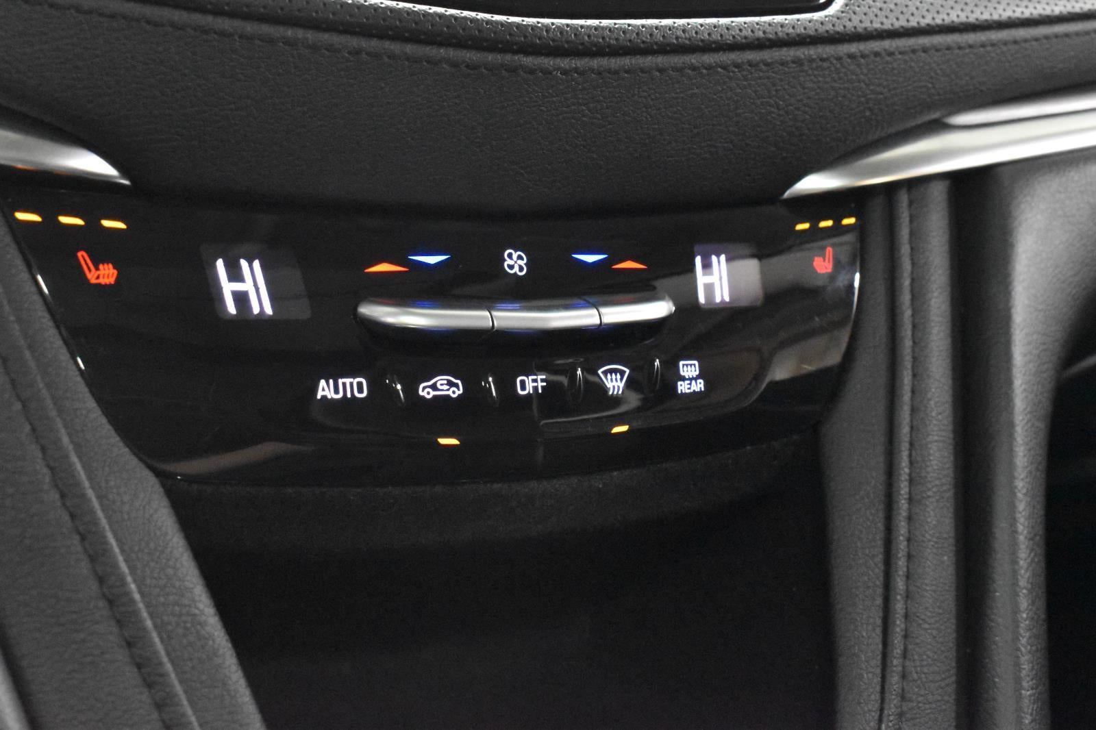 2018 Cadillac XT5 Luxury AWD