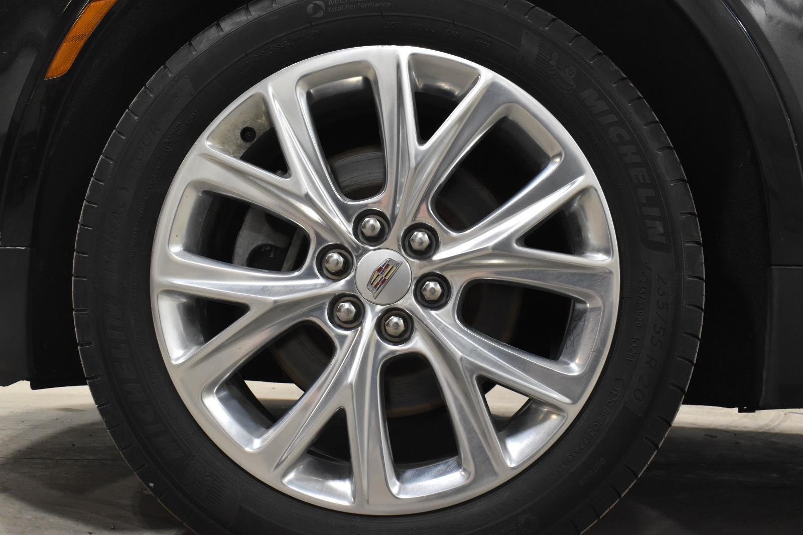 2018 Cadillac XT5 Luxury AWD