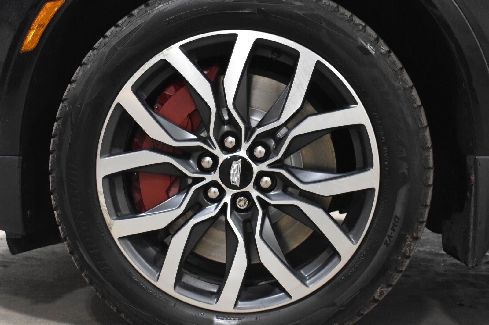 2022 Cadillac XT5 Sport