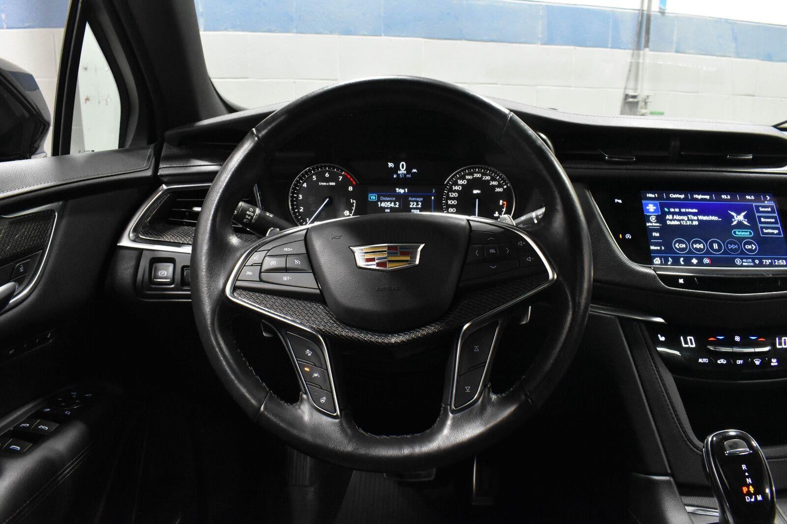 2022 Cadillac XT5 Sport