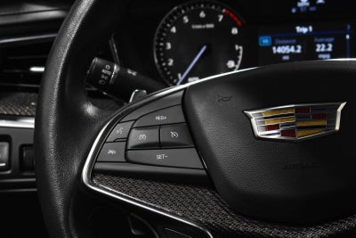 2022 Cadillac XT5 Sport
