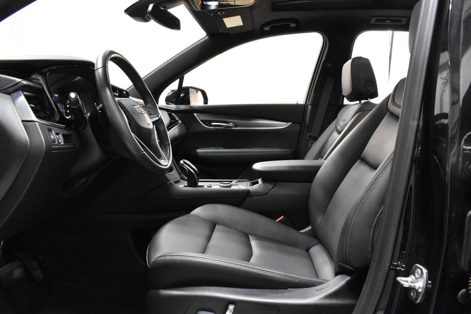 2024 Cadillac XT6 Luxury