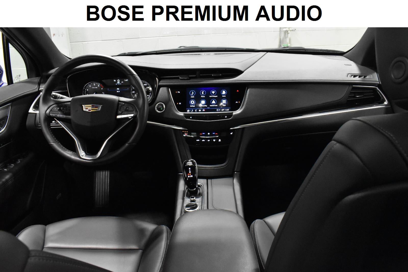 2025 Cadillac XT6 Luxury