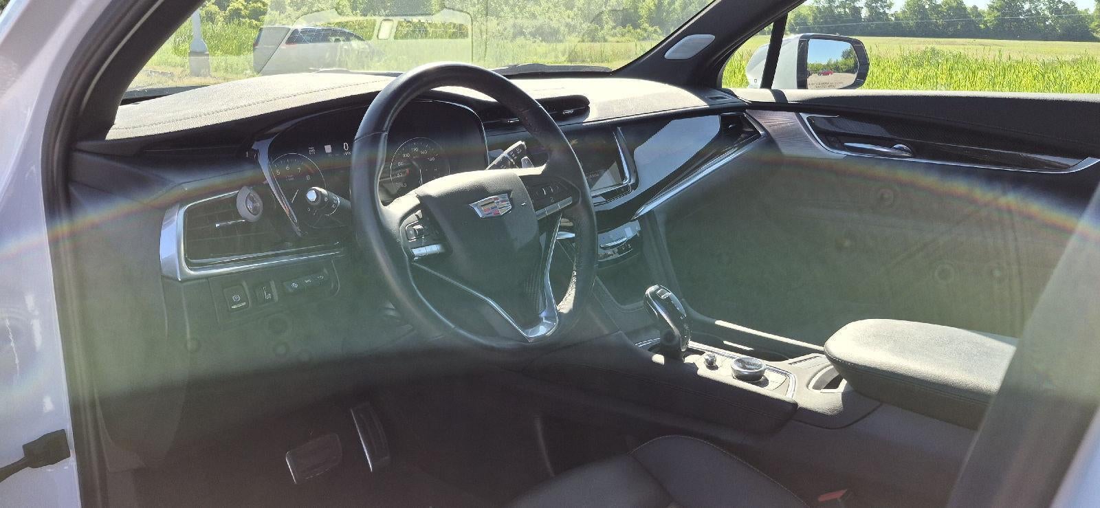 2024 Cadillac XT6 Sport
