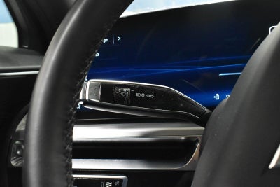 2024 Cadillac LYRIQ Luxury 1
