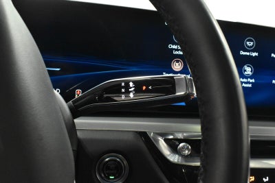 2024 Cadillac LYRIQ Luxury 1