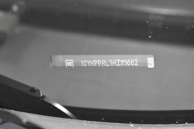 2024 Cadillac LYRIQ Luxury 1