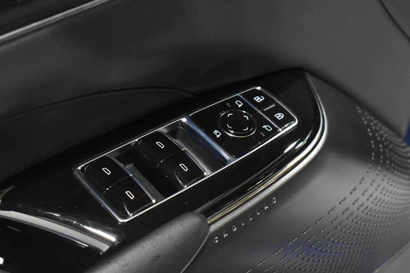 2024 Cadillac LYRIQ Sport 1