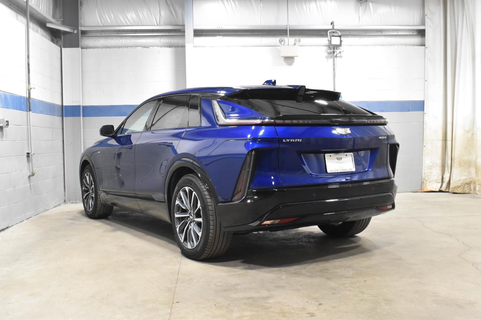 2024 Cadillac LYRIQ Sport 1