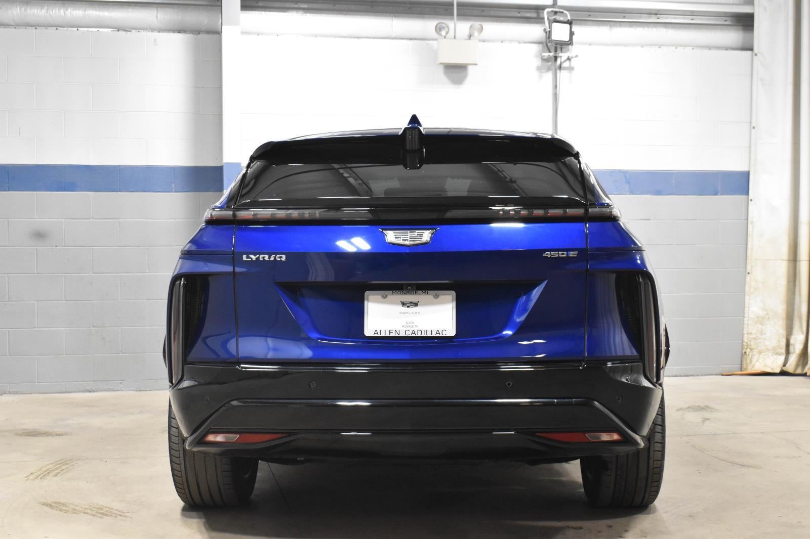 2024 Cadillac LYRIQ Sport 1