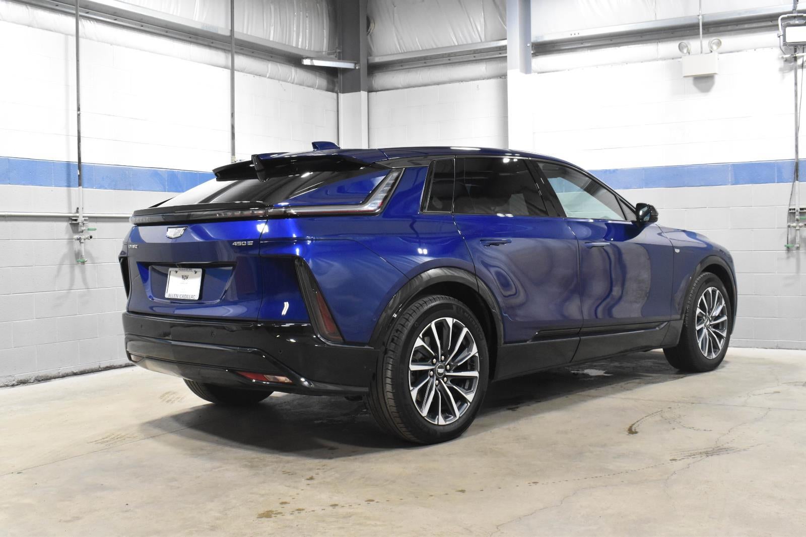 2024 Cadillac LYRIQ Sport 1