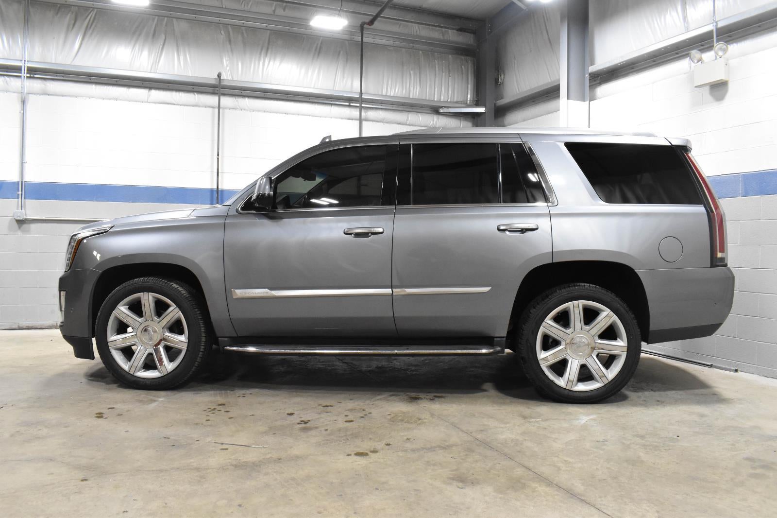 2018 Cadillac Escalade Luxury