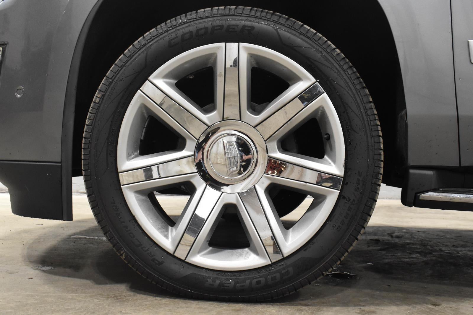 2018 Cadillac Escalade Luxury