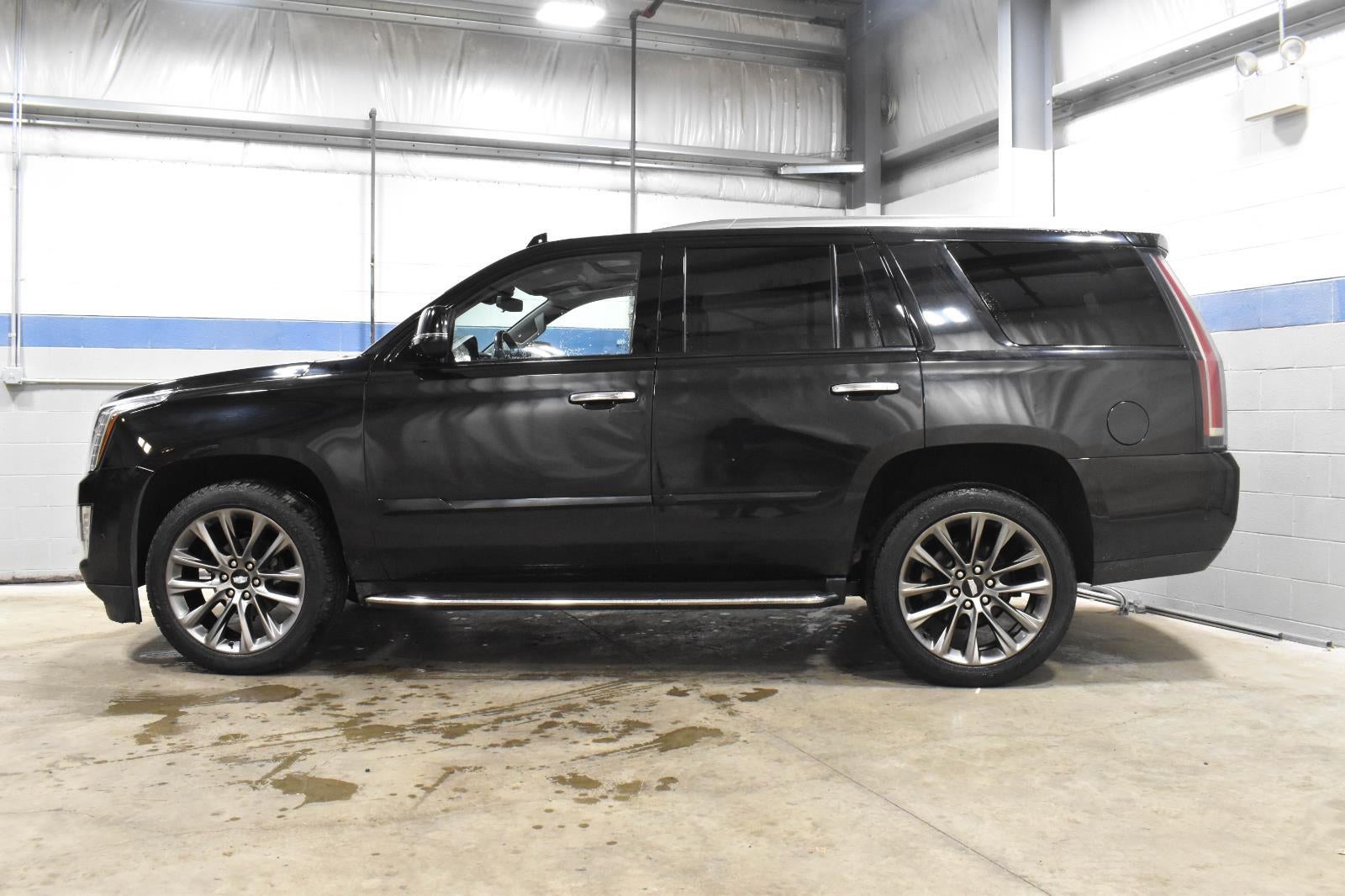 2020 Cadillac Escalade Premium Luxury