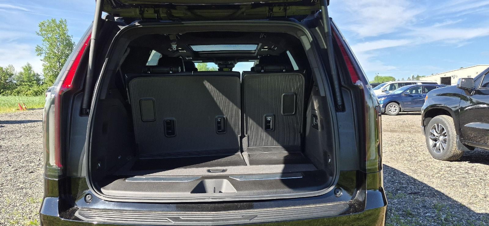 2023 Cadillac Escalade Premium Luxury Platinum