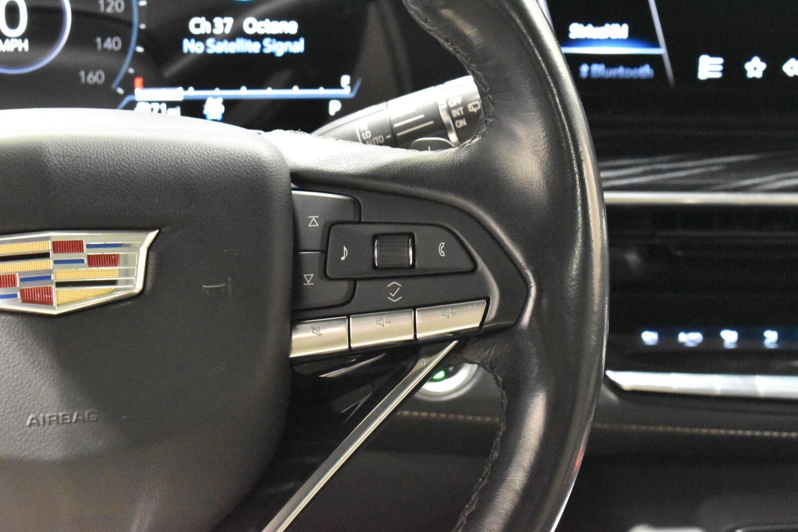 2022 Cadillac Escalade Sport