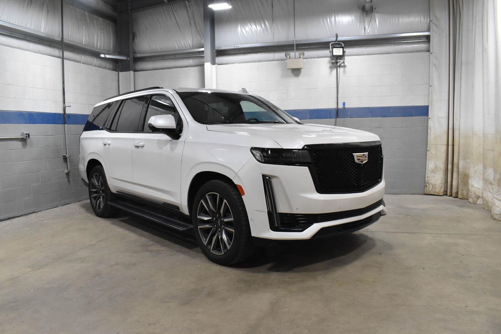 2022 Cadillac Escalade Sport