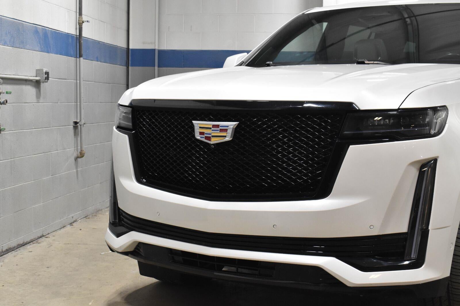2022 Cadillac Escalade Sport
