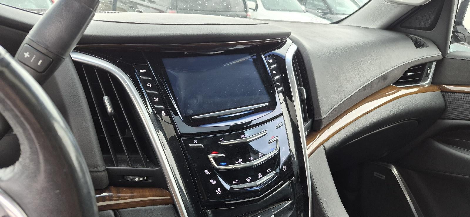 2020 Cadillac Escalade ESV Luxury