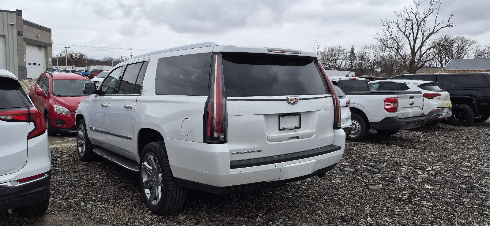 2020 Cadillac Escalade ESV Luxury
