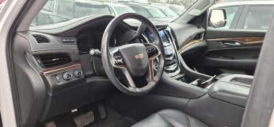 2020 Cadillac Escalade ESV Luxury