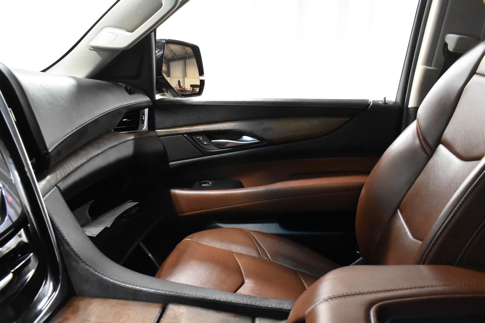 2019 Cadillac Escalade ESV Premium Luxury
