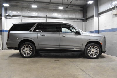 2023 Cadillac Escalade ESV Premium Luxury