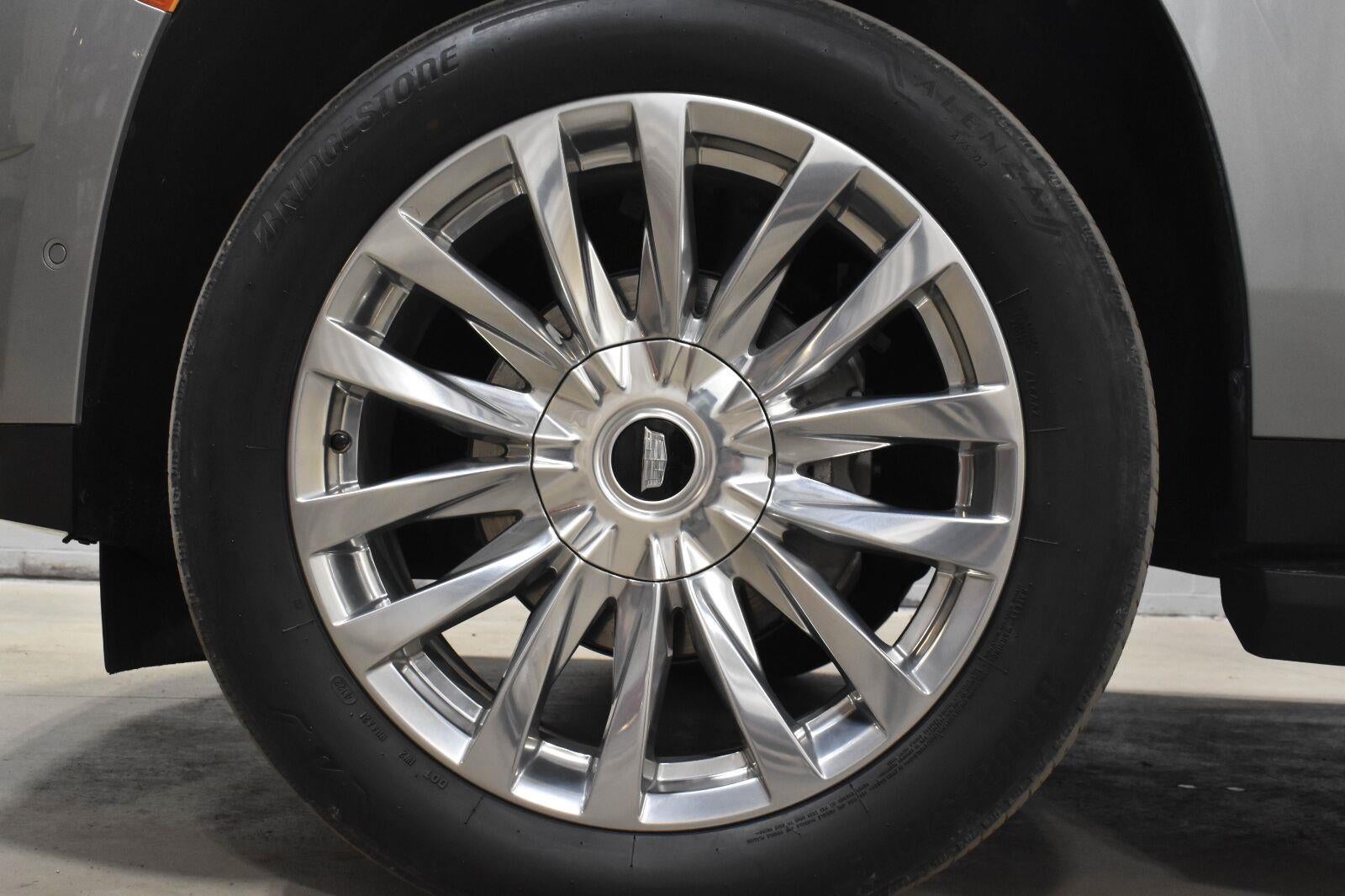 2023 Cadillac Escalade ESV Premium Luxury