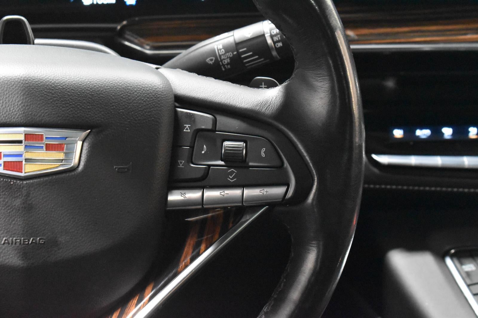 2023 Cadillac Escalade ESV Premium Luxury