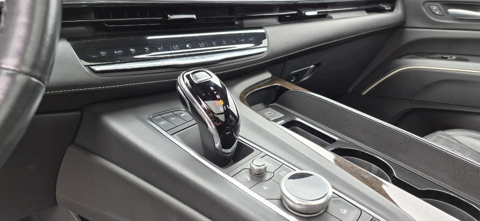 2023 Cadillac Escalade ESV Sport Platinum