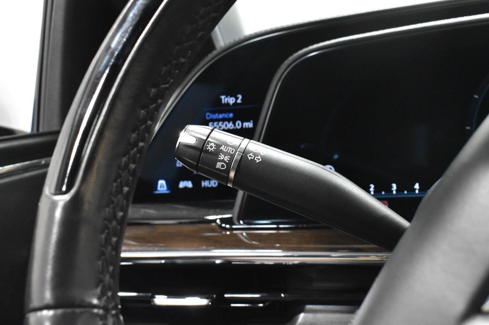 2023 Cadillac Escalade ESV Sport Platinum