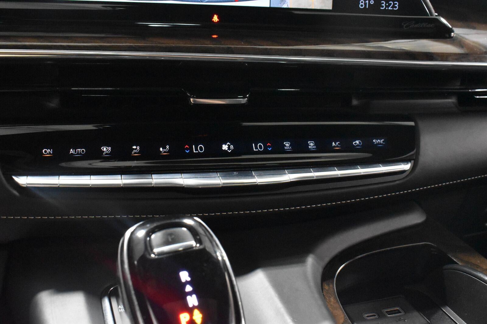 2023 Cadillac Escalade ESV Sport Platinum