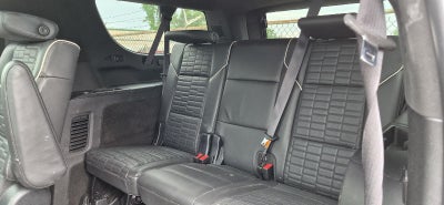 2023 Cadillac Escalade ESV Sport Platinum