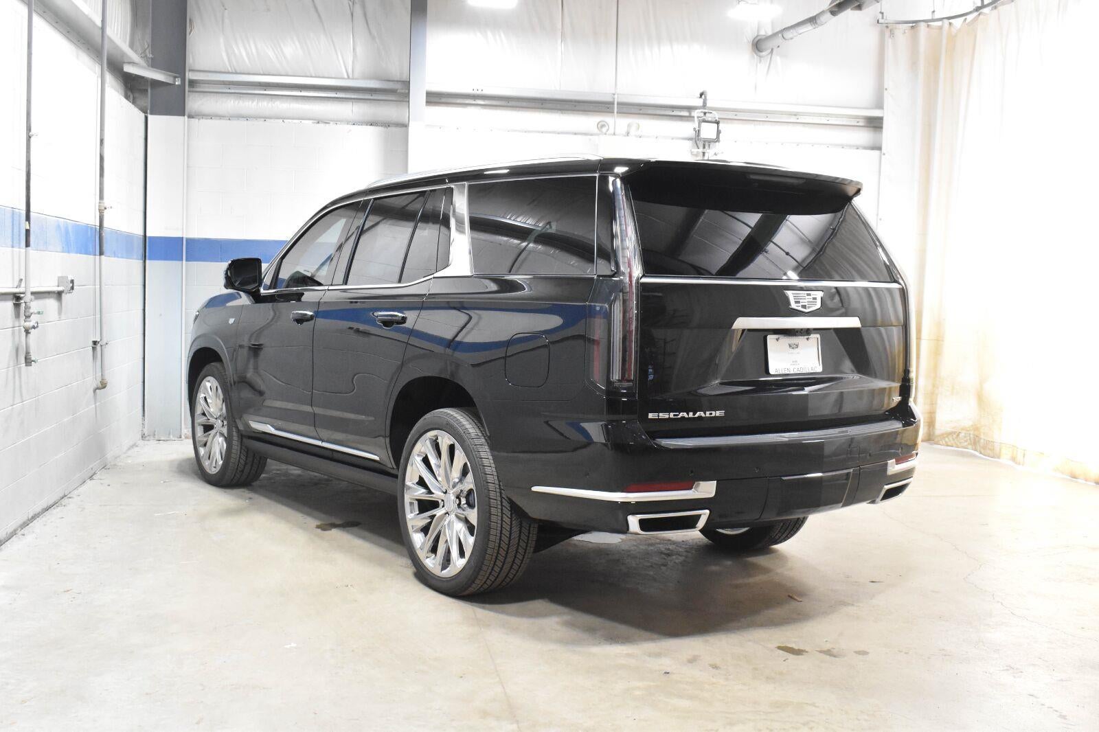 2026 Cadillac Escalade Platinum Luxury