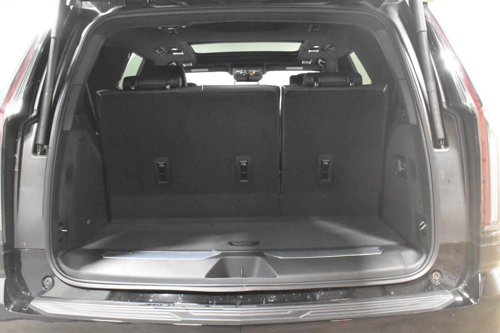 2026 Cadillac Escalade Platinum Luxury