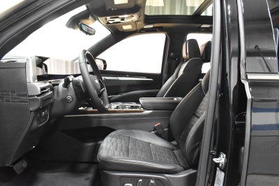 2026 Cadillac Escalade Platinum Luxury