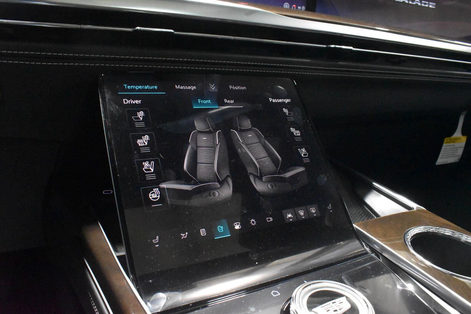 2026 Cadillac Escalade Platinum Luxury