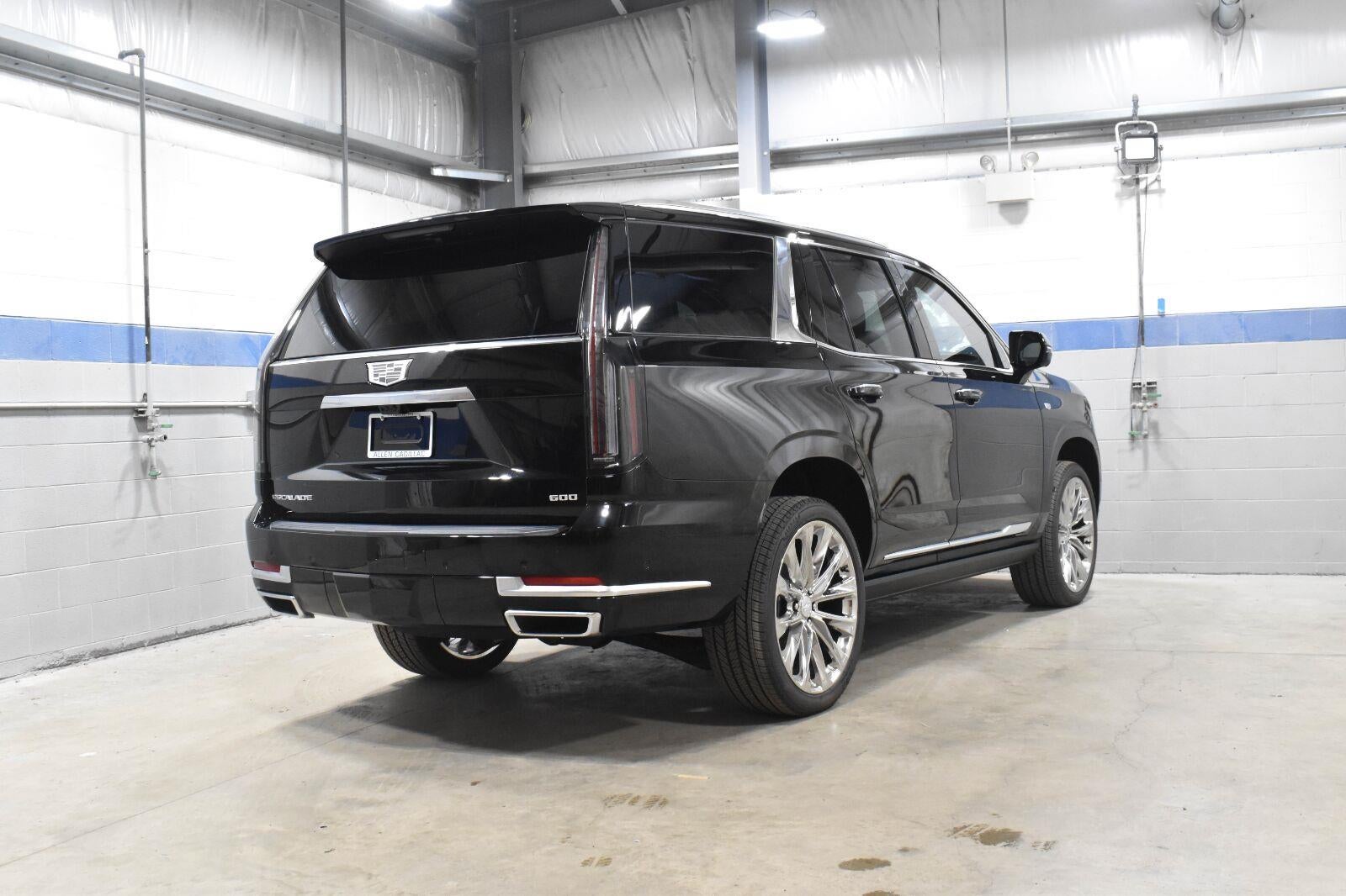 2026 Cadillac Escalade Platinum Luxury