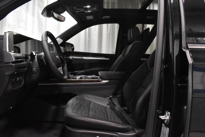 2026 Cadillac Escalade Platinum Luxury