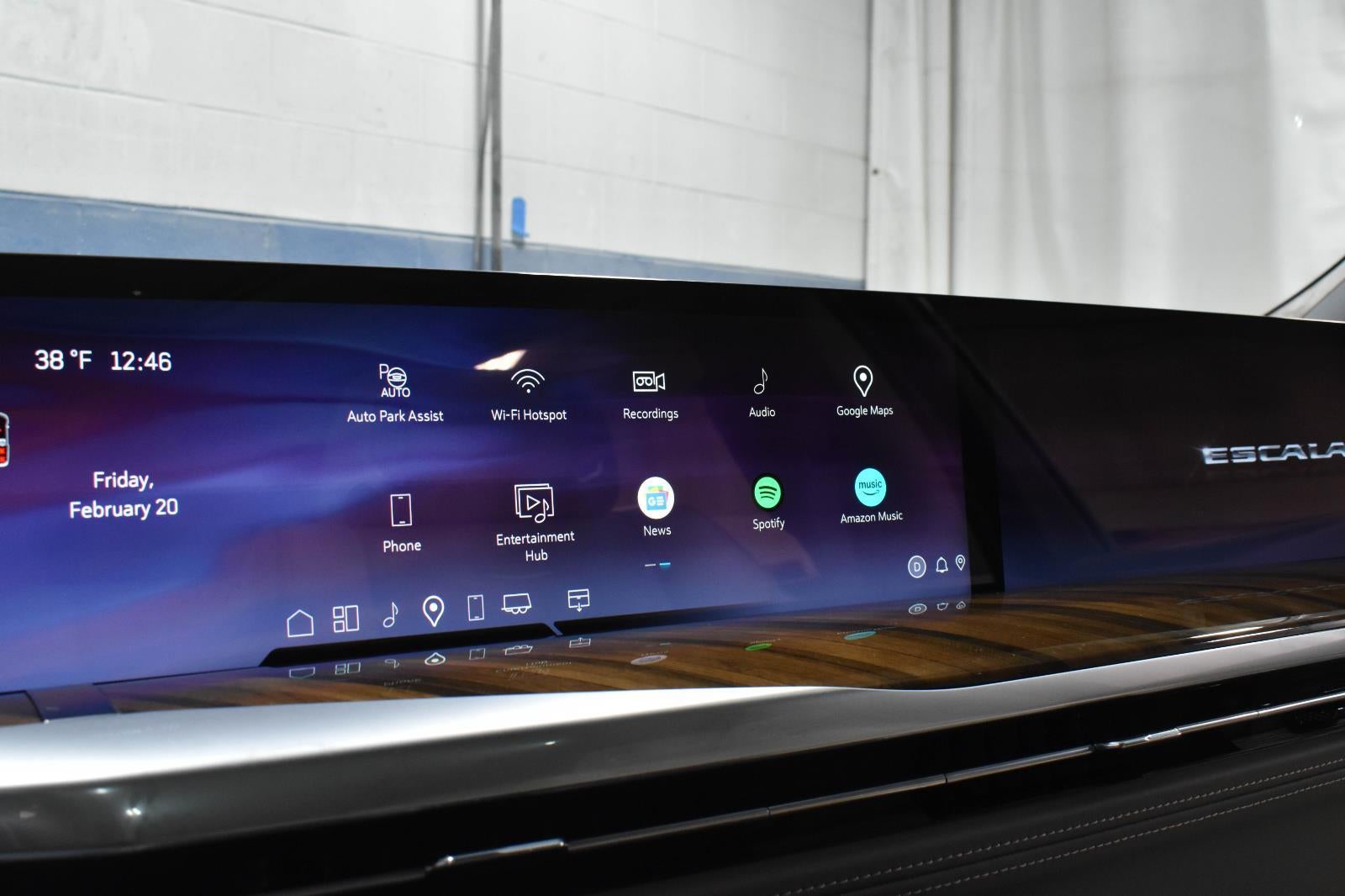 2026 Cadillac Escalade Platinum Sport