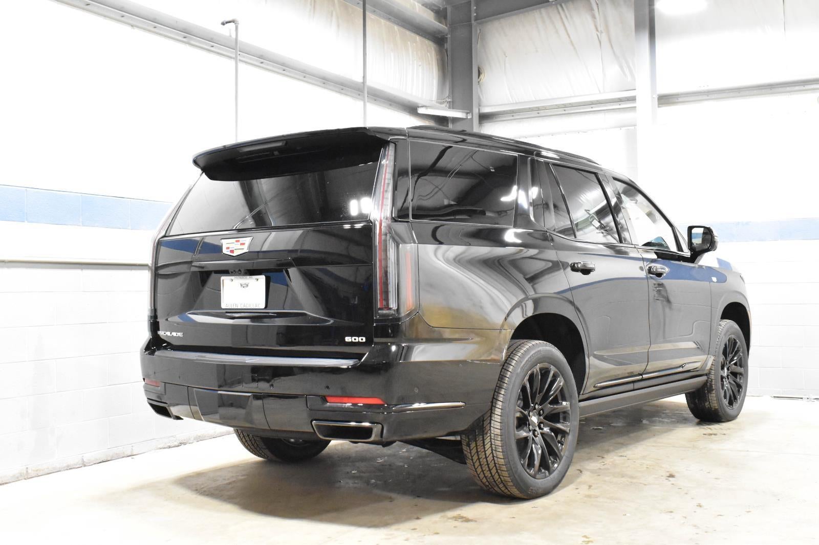 2025 Cadillac Escalade Sport Platinum