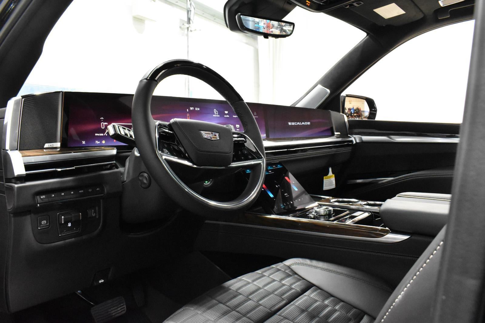 2025 Cadillac Escalade Sport Platinum