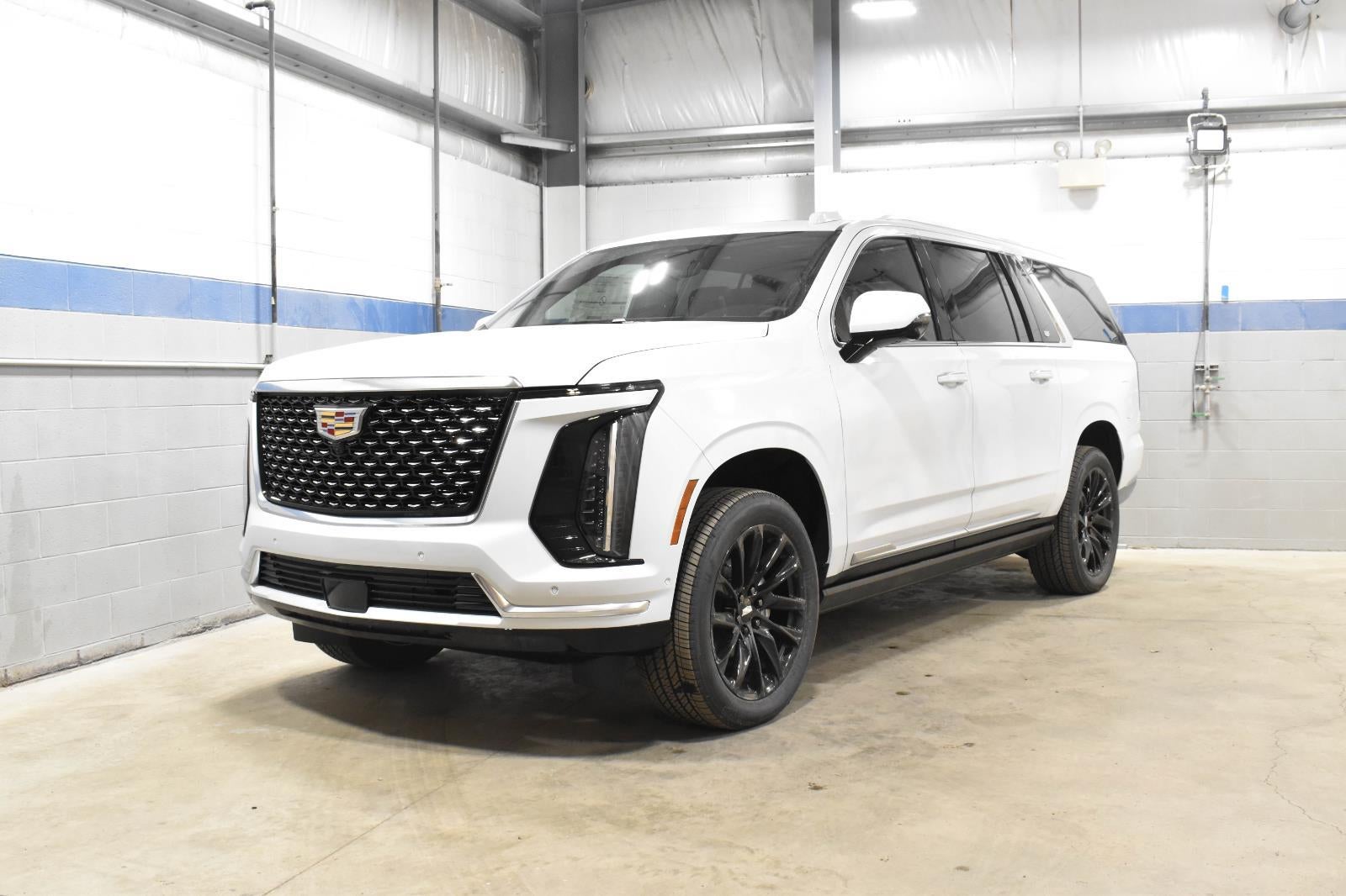 2026 Cadillac Escalade ESV Luxury