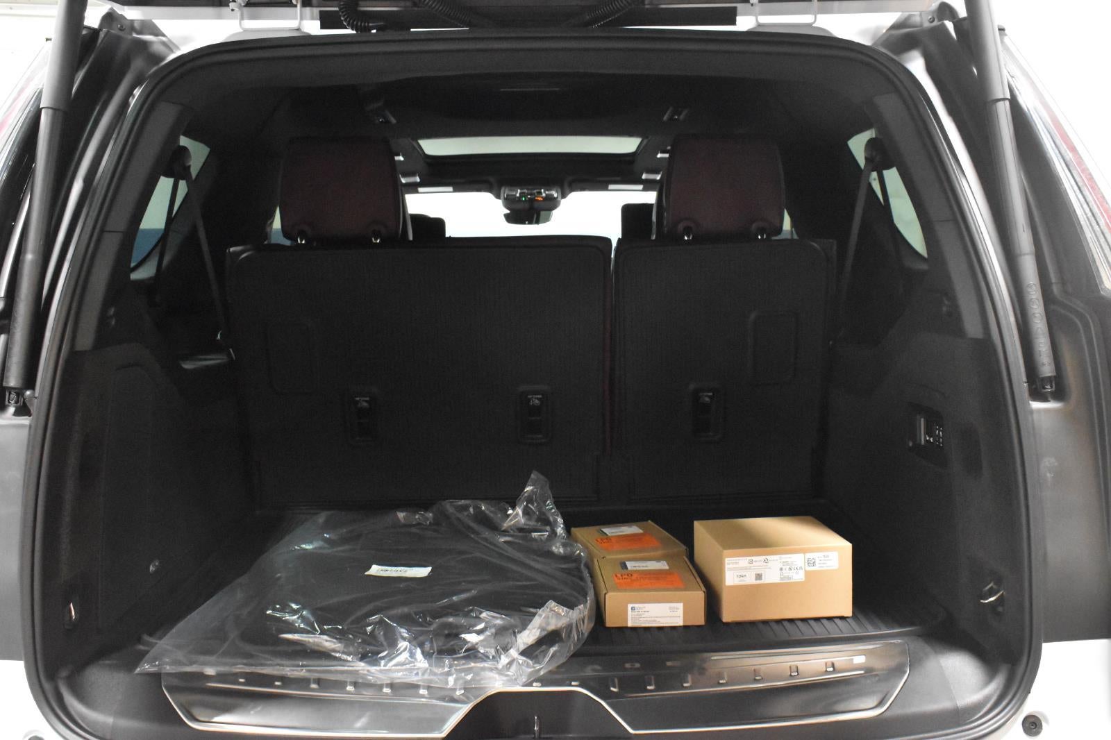 2026 Cadillac Escalade ESV Luxury