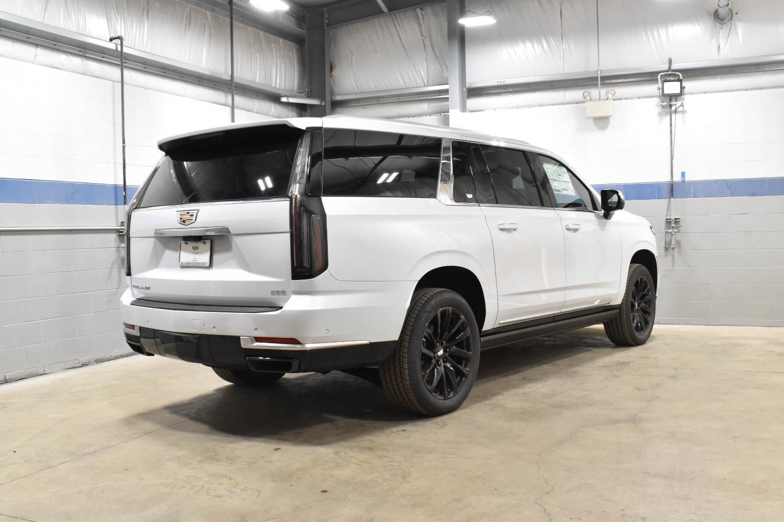 2026 Cadillac Escalade ESV Luxury