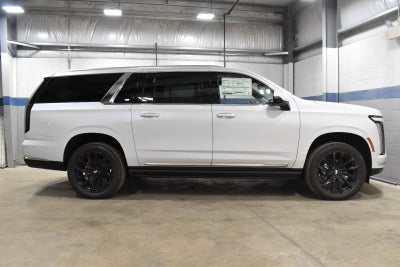 2026 Cadillac Escalade ESV Luxury