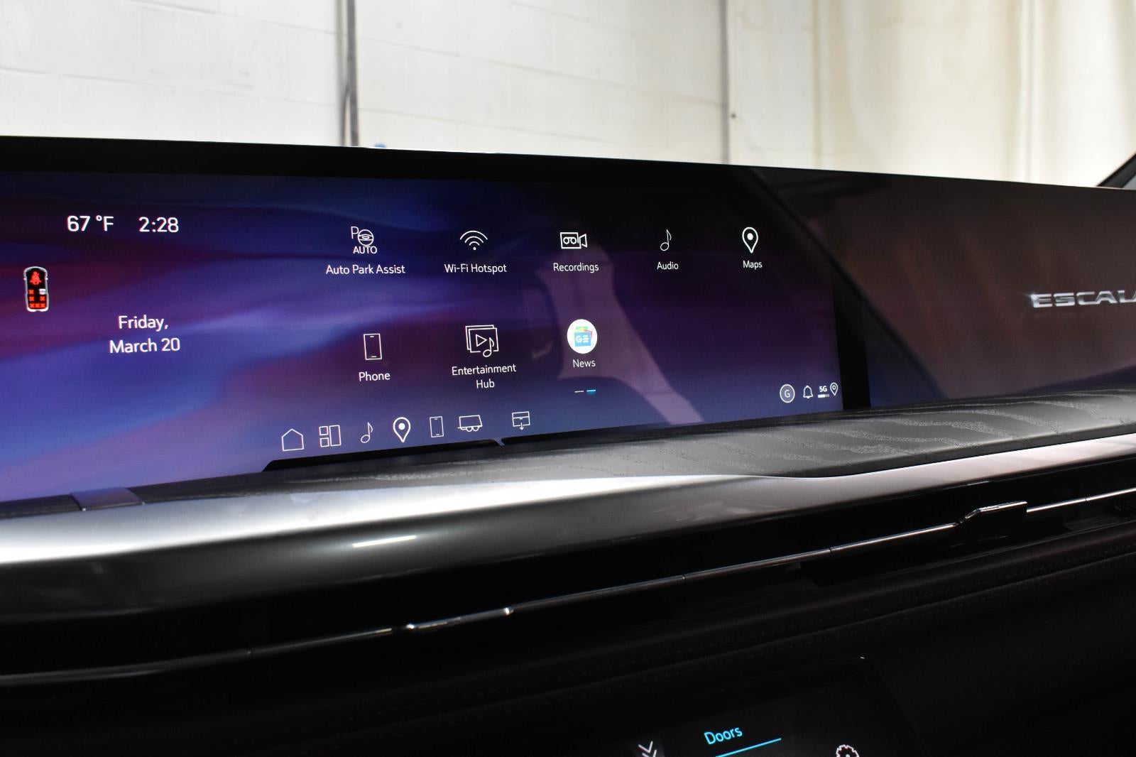 2026 Cadillac Escalade ESV Luxury