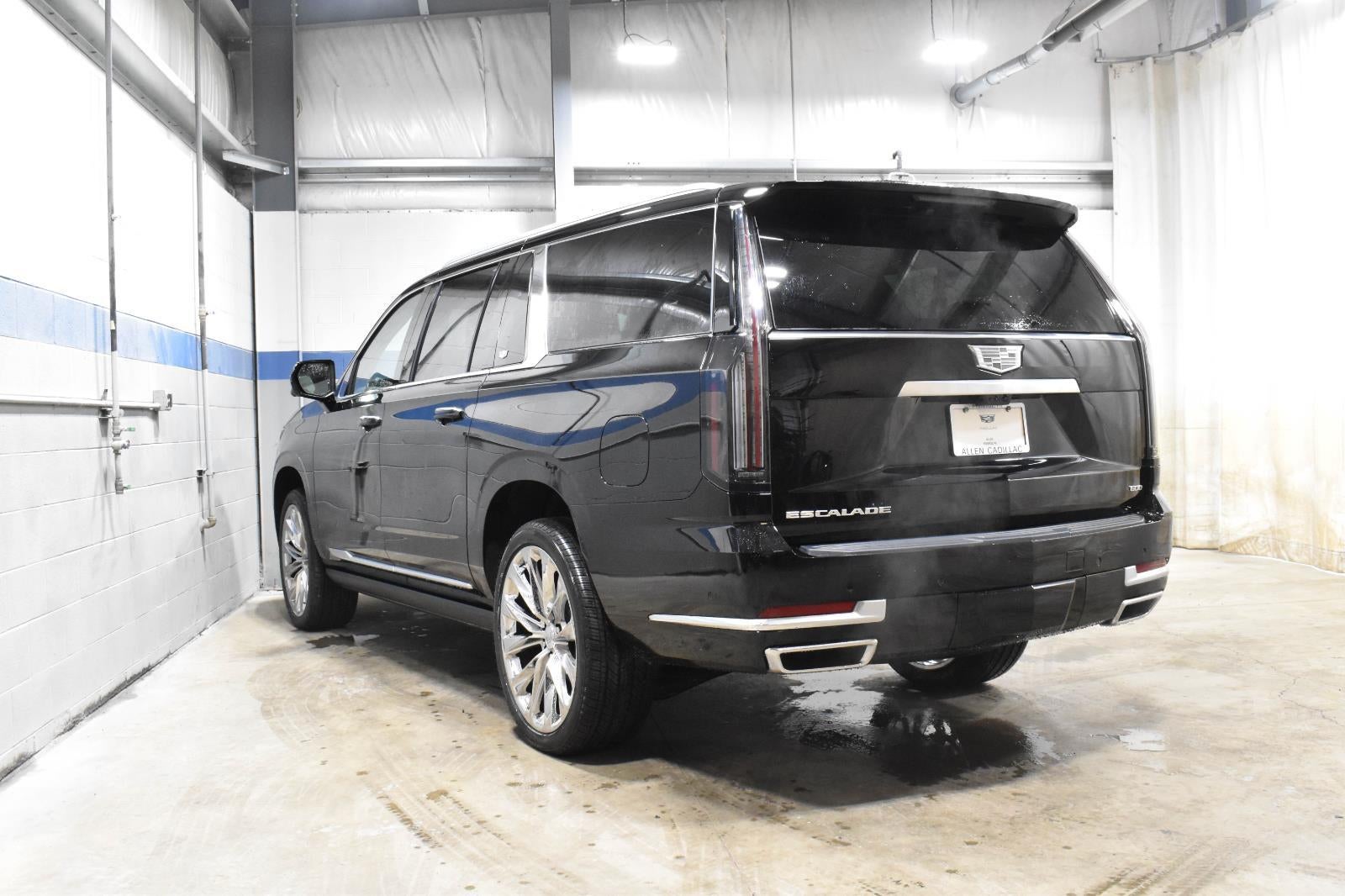 2026 Cadillac Escalade ESV Luxury